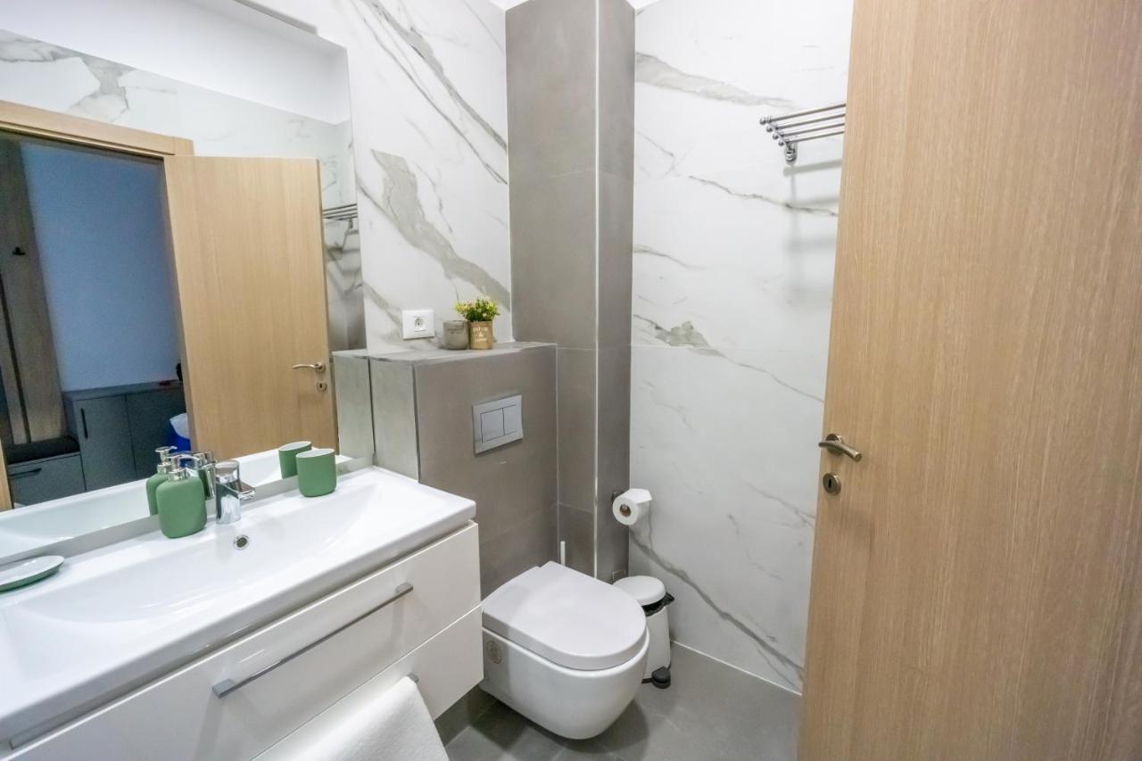 Your New And Modern Home Bucharest Luaran gambar